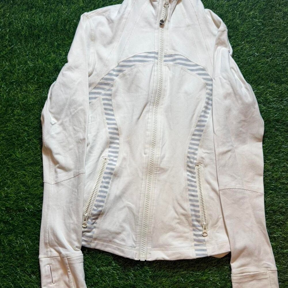 Lululemon Women's Cream and White Jacket